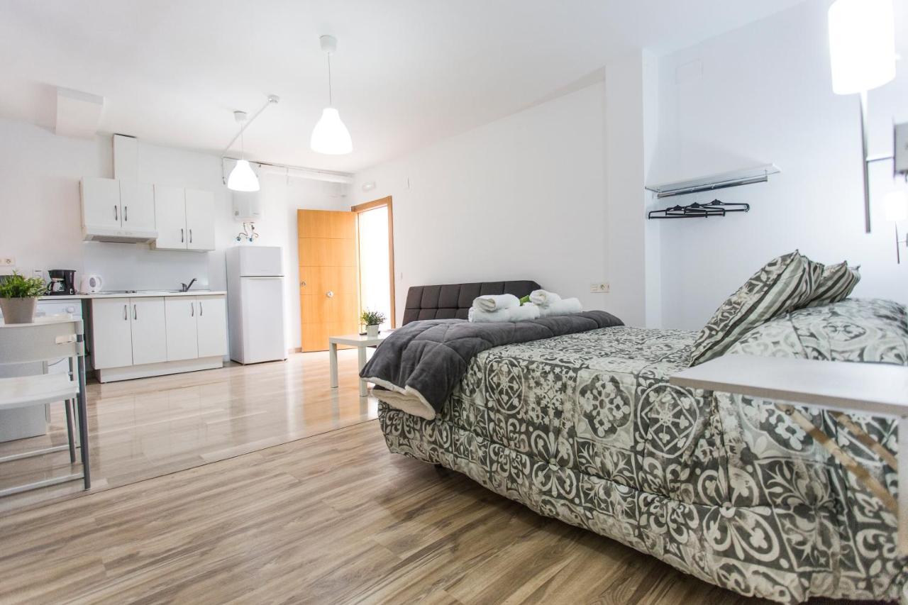 C&V Apartamentos - Horno De Marina Гранада Экстерьер фото